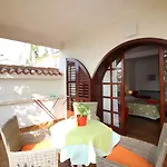 Apartman Helles Mit Privater Terrasse, Alles Zu Fuss Erreichbar Porec